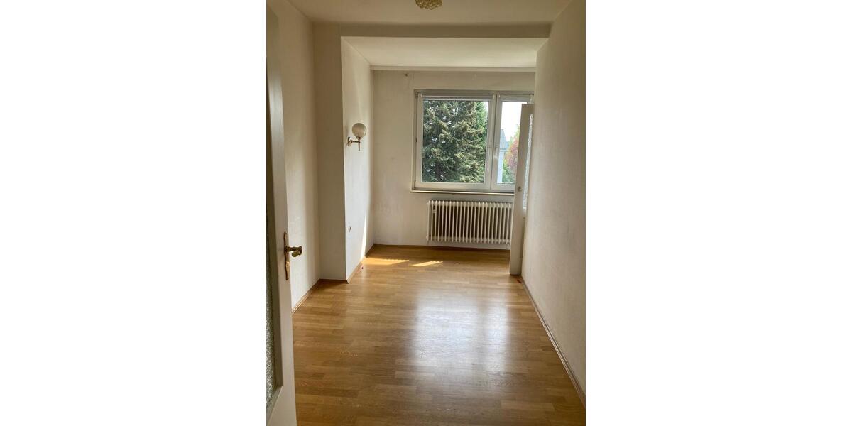 Etagenwohnung Kassel Niederzwehren - 3 Zimmer, 62 m&sup2;, 450&euro; | Angebot:26297258