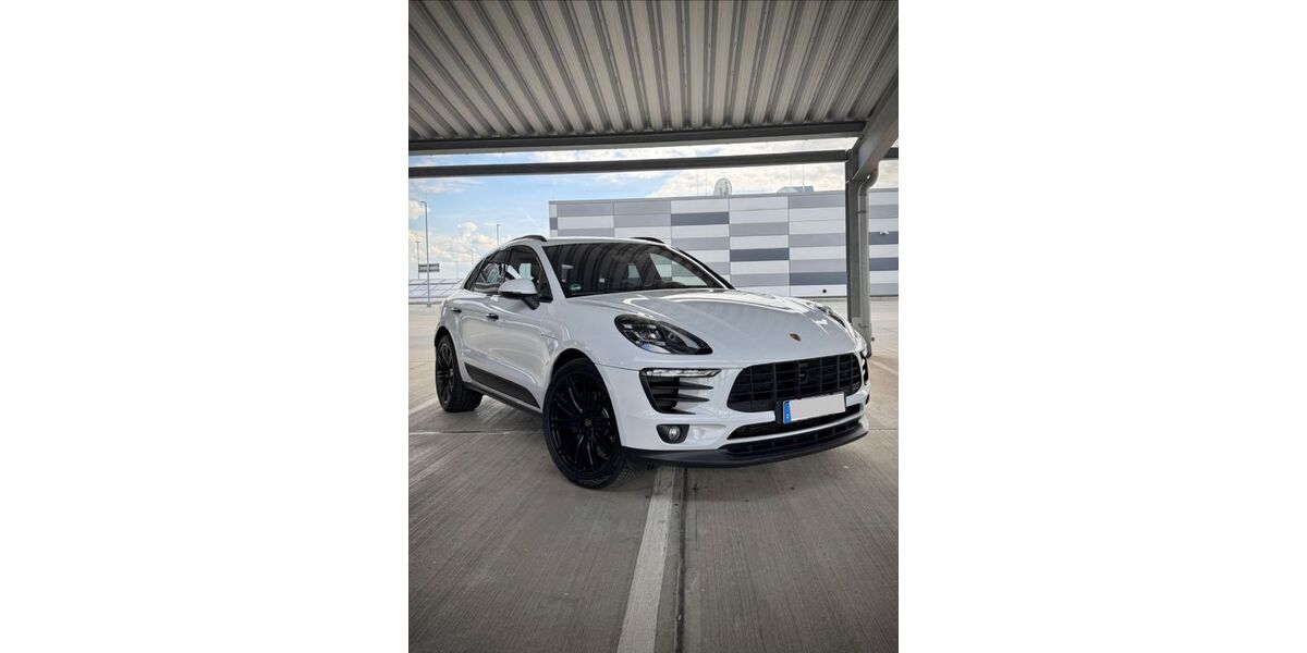 Porsche Macan 143.000 km 33.990 &euro; Schauenburg 34270