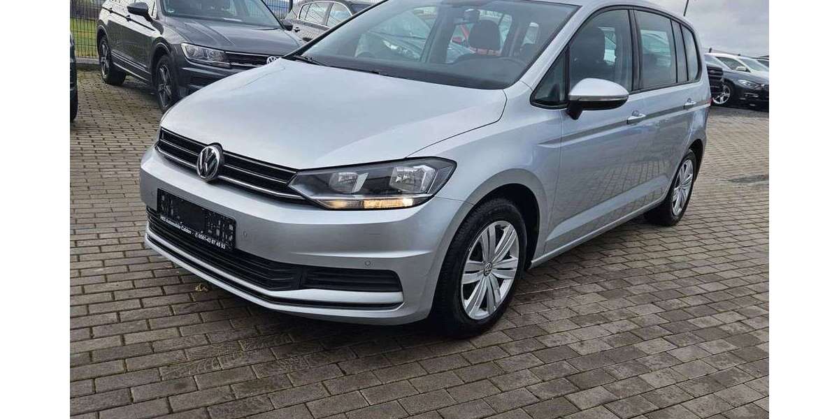 VW Touran 140.610 km 11.950 &euro; Calden 34379
