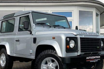 Land Rover Defender 94.083 km 29.990 € Baunatal 34225