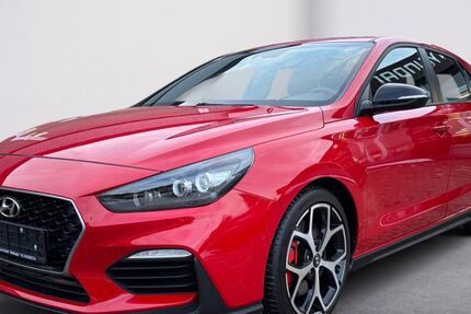 Hyundai i30 23.600 km 22.990 &euro; Wolfhagen 34466