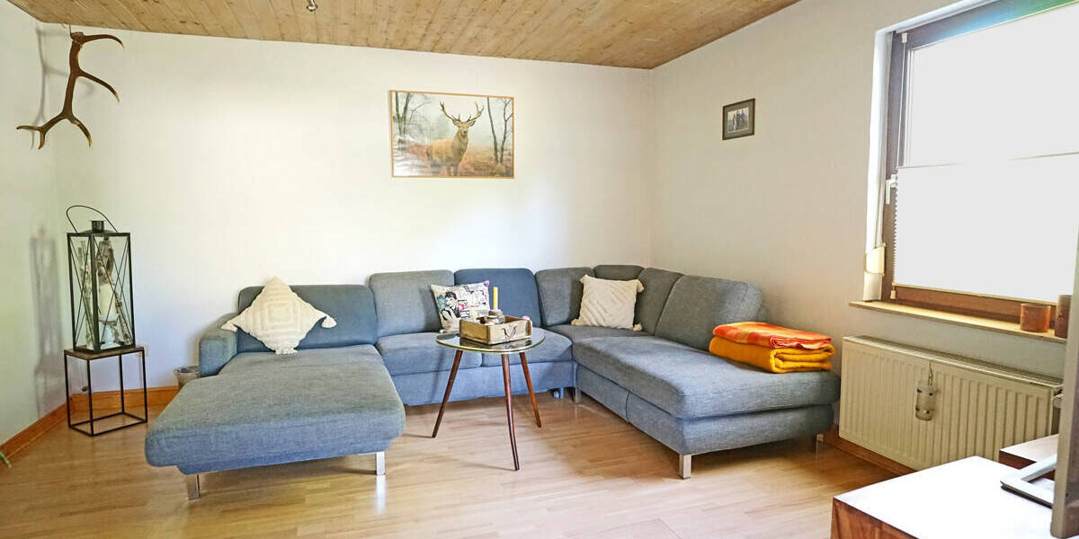 DAS BAUERNHAUS FÜR DIE GROSSE FAMILIE IM ORTSKERN VON VOLLMARSHAUSEN 8 zimmer