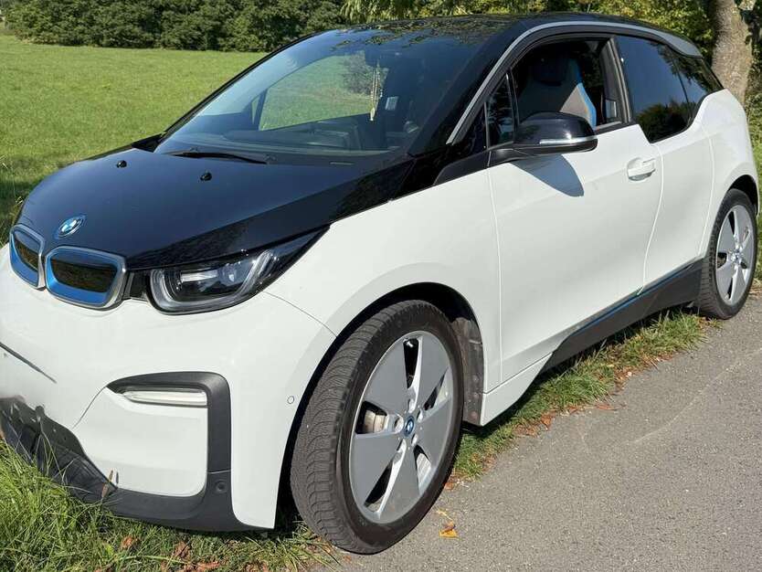 i3