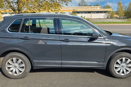 VW Tiguan 78.000 km 24.300 &euro; Immenhausen 34376
