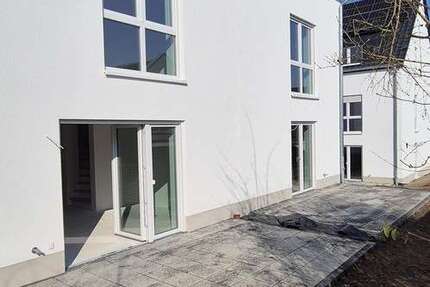 Haus Fuldatal Ihringshausen - 6 Zimmer, 140 m&sup2;, 1.690&euro; | Angebot:25274000