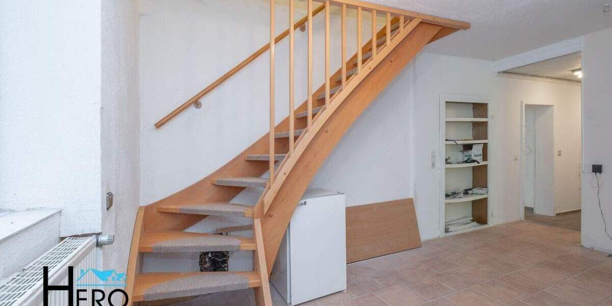 Etagenwohnung Baunatal Altenritte - 4 Zimmer, 190 m&sup2;, 265.000&euro; | Angebot:22692261