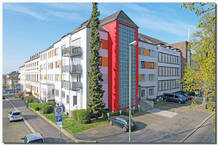 Freies Maisonette-Büro mit 6-PKW-Stellplätzen, Top Zustand, KS-Mitte