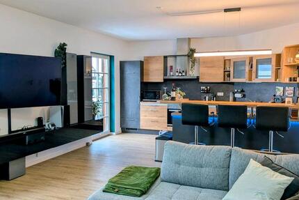 Wohnung Schauenburg - 2 Zimmer, 100 m&sup2;, 900&euro; | Angebot:25165280