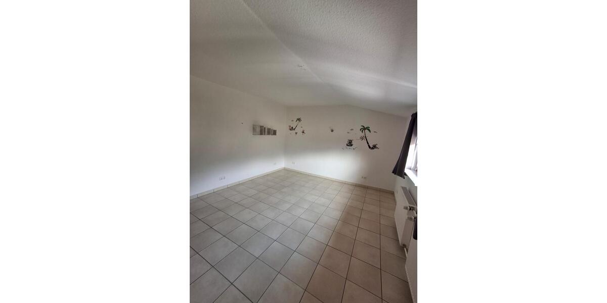 Einfamilienhaus Kaufungen - 7 Zimmer, 188 m&sup2;, 300.000&euro; | Angebot:26869688