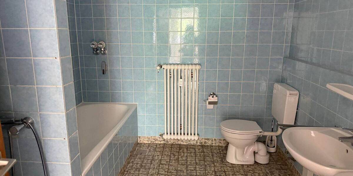 Etagenwohnung Kassel Fasanenhof - 4 Zimmer, 130 m&sup2;, 1.240&euro; | Angebot:26918291