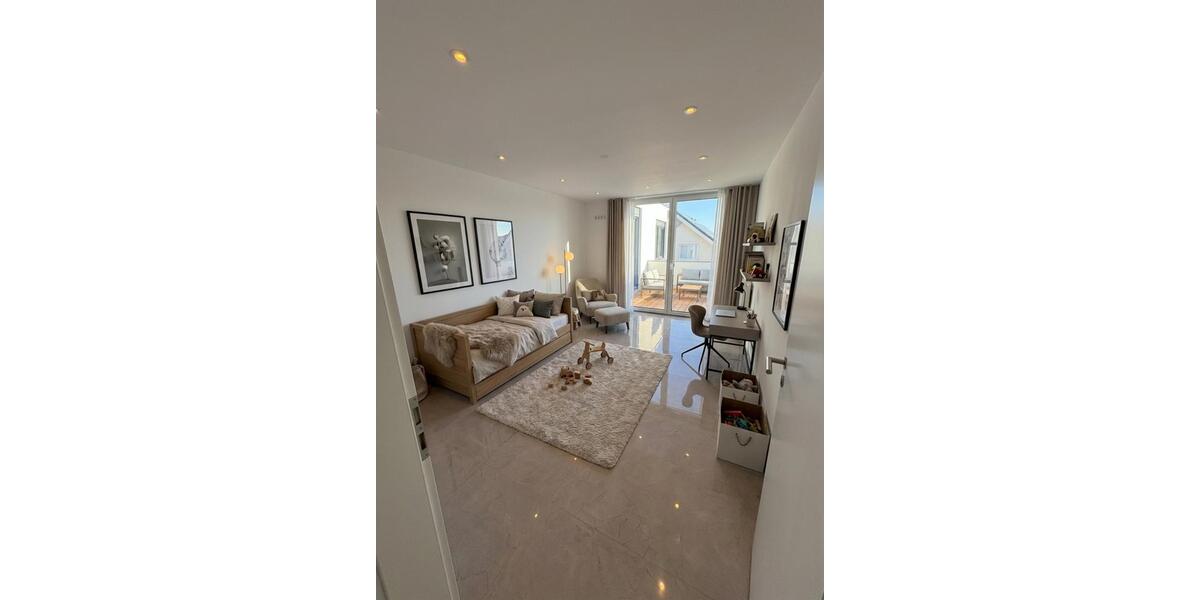 Einfamilienhaus Kassel Bad Wilhelmshöhe - 6.5 Zimmer, 283 m&sup2;, 2.830&euro; | Angebot:25423880