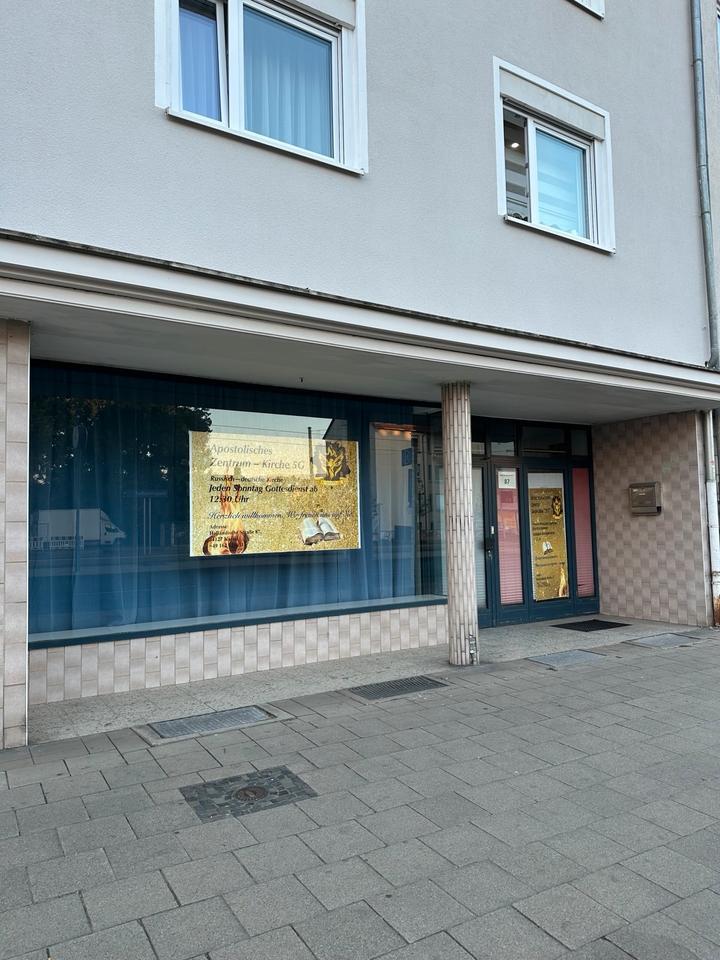 GEWERBERAUM IN ZENTRALER LAGE AM HAUPTFRIEDHOF